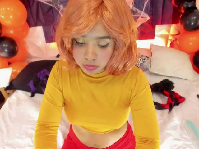 Скриншоты трансляции KateeMoore