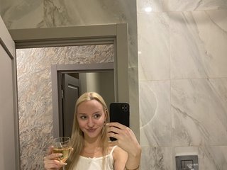 Эротический видеочат KATE_KISS