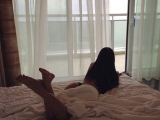 Эротический видеочат KatieBabe18