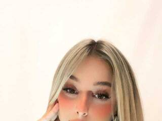 Эротический видеочат katmiss25