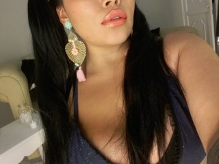 Эротический видеочат Katrindaniels