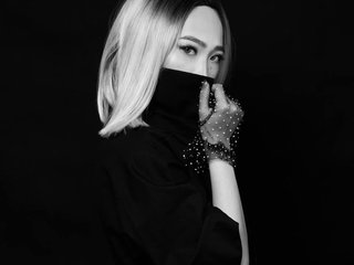 Эротический видеочат Katsumi_Kiss