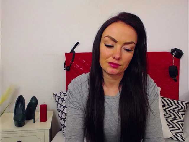 Скриншоты трансляции KelseyBeauty