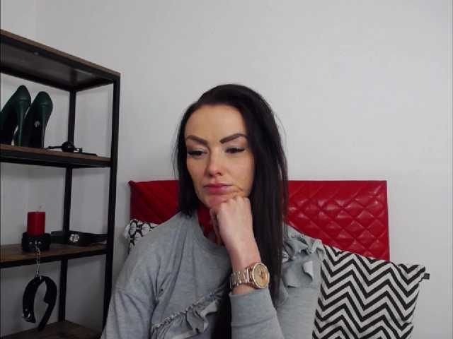 Скриншоты трансляции KelseyBeauty