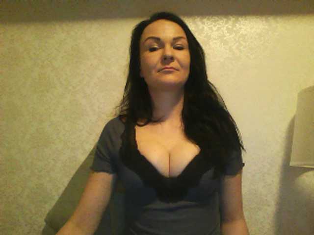 Скриншоты трансляции KendallLUXE