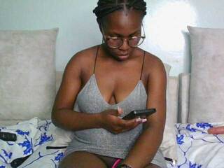 Эротический видеочат kerry-2