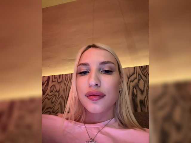 Скриншоты трансляции -Alexa-999-