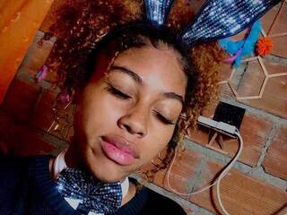 Эротический видеочат KhloeVega