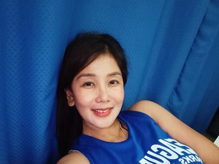 Эротический видеочат Miyuki