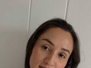 Эротический видеочат Kim-sweetlove