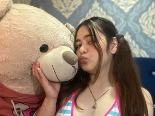 Эротический видеочат kimmtaylorz