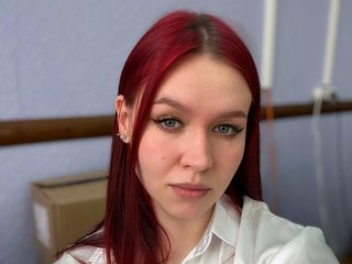 Эротический видеочат Kind-luna