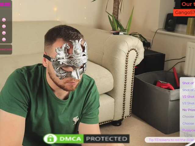 Скриншоты трансляции KinkyElora
