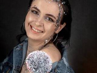 Эротический видеочат Kira2000arik