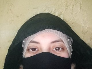 Эротический видеочат Kira700cams