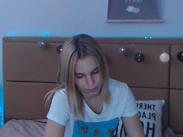 Скриншоты трансляции KiraMoriss