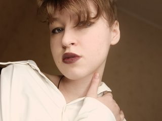 Эротический видеочат KisaKira