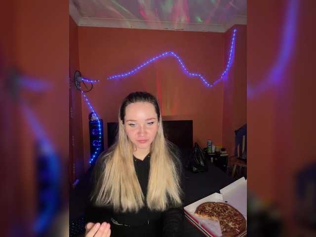 Скриншоты трансляции kissesxokissuuu