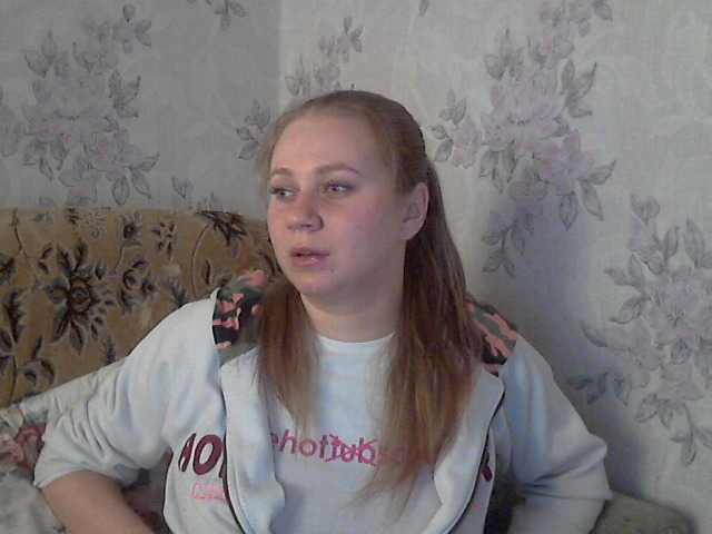 Скриншоты трансляции KittenLedy