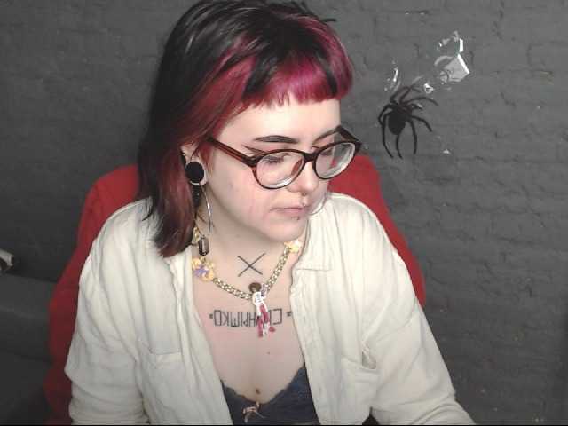 Скриншоты трансляции KittyWendy
