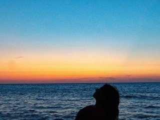 Эротический видеочат Kixzkir