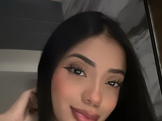 Эротический видеочат kloe-squirts