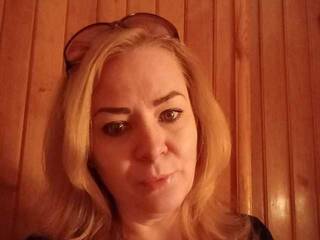 Эротический видеочат KlorissDenvi