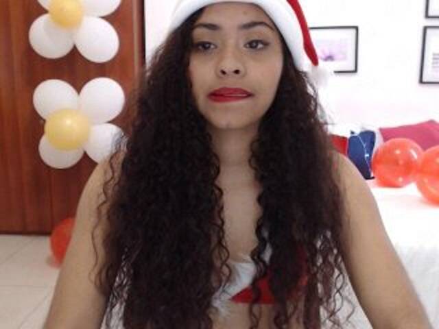 Скриншоты трансляции KristiRoxene