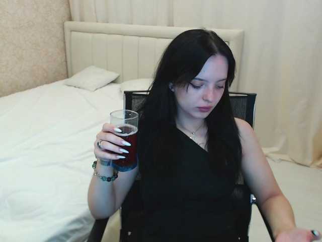 Скриншоты трансляции KristiSilk