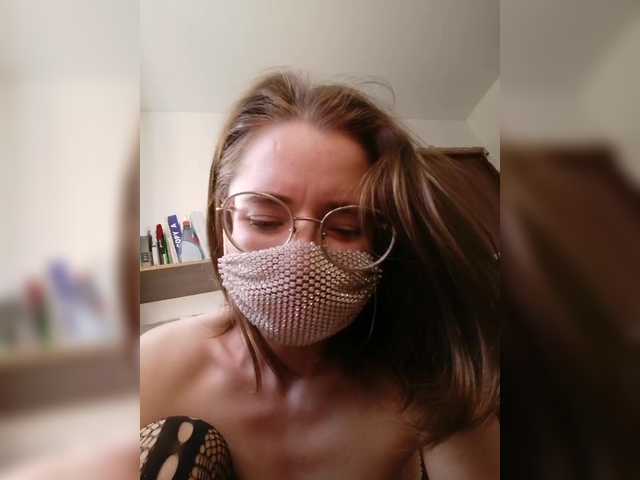 Скриншоты трансляции Kroshka-meow