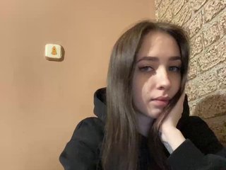 Эротический видеочат Hikikomori27