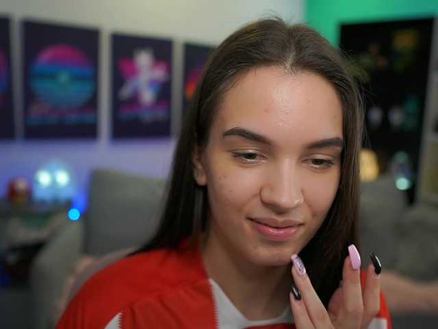 Скриншоты трансляции KylieQuinn018