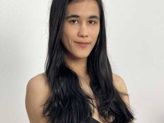 Эротический видеочат KyraLee