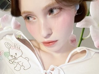 Эротический видеочат l1ttle_p0ppy