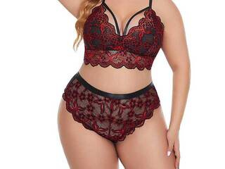 Эротический видеочат Lacy-Lips