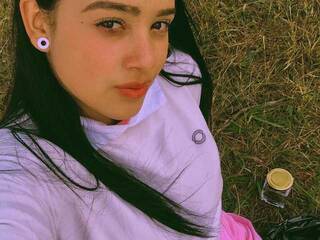 Эротический видеочат lady-akame