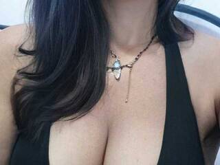 Эротический видеочат LadyAltea