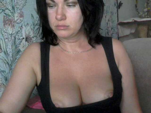 Скриншоты трансляции LadyBongo