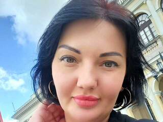 Эротический видеочат LadyBoomWild