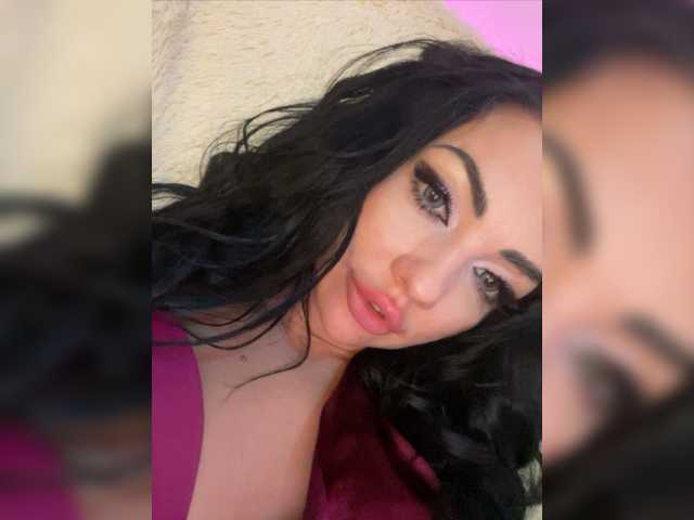 Скриншоты трансляции Miss_CHARMER