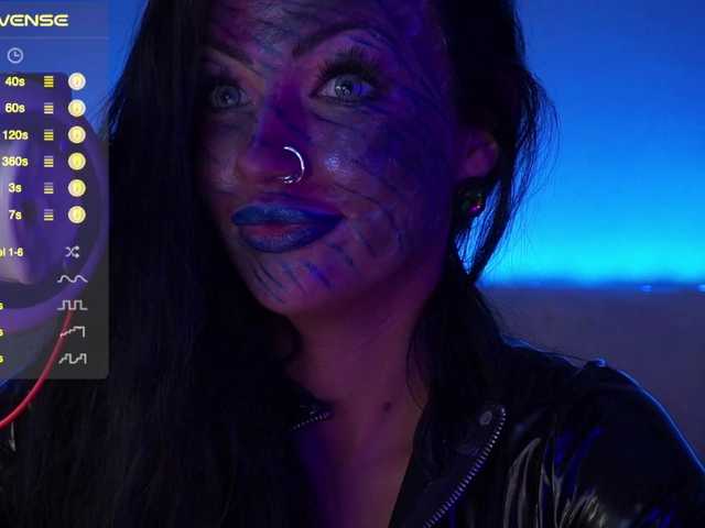 Скриншоты трансляции Miss_CHARMER