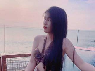 Эротический видеочат lainey-lou