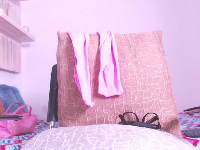 Скриншоты трансляции lalaAfrolatin