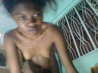 Эротический видеочат Laluna2