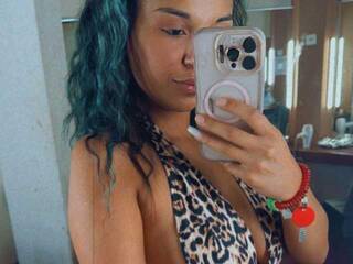 Эротический видеочат LanaVoxx