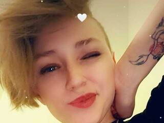 Эротический видеочат LanitaDennis