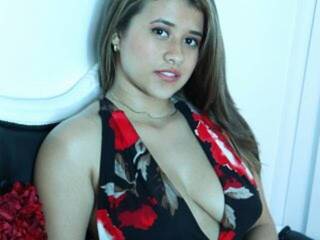 Эротический видеочат LaraGrey