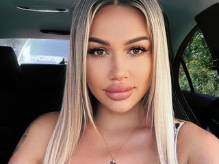 Эротический видеочат LeraDXB