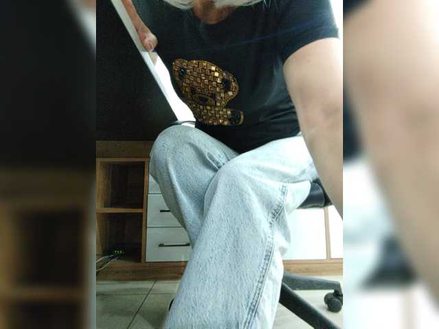 Скриншоты трансляции Lesya_sweet