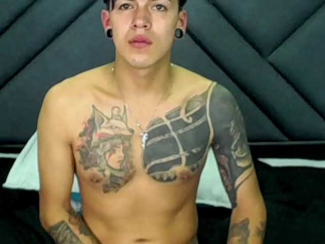 Скриншоты трансляции LatinHorny69